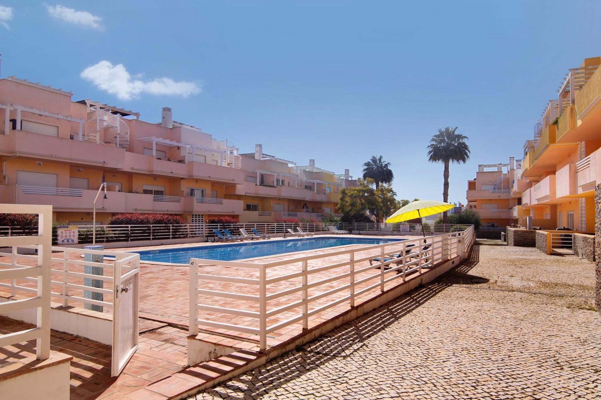 Apartamento Royal Cabanas Golf Conceicao  ภายนอก รูปภาพ