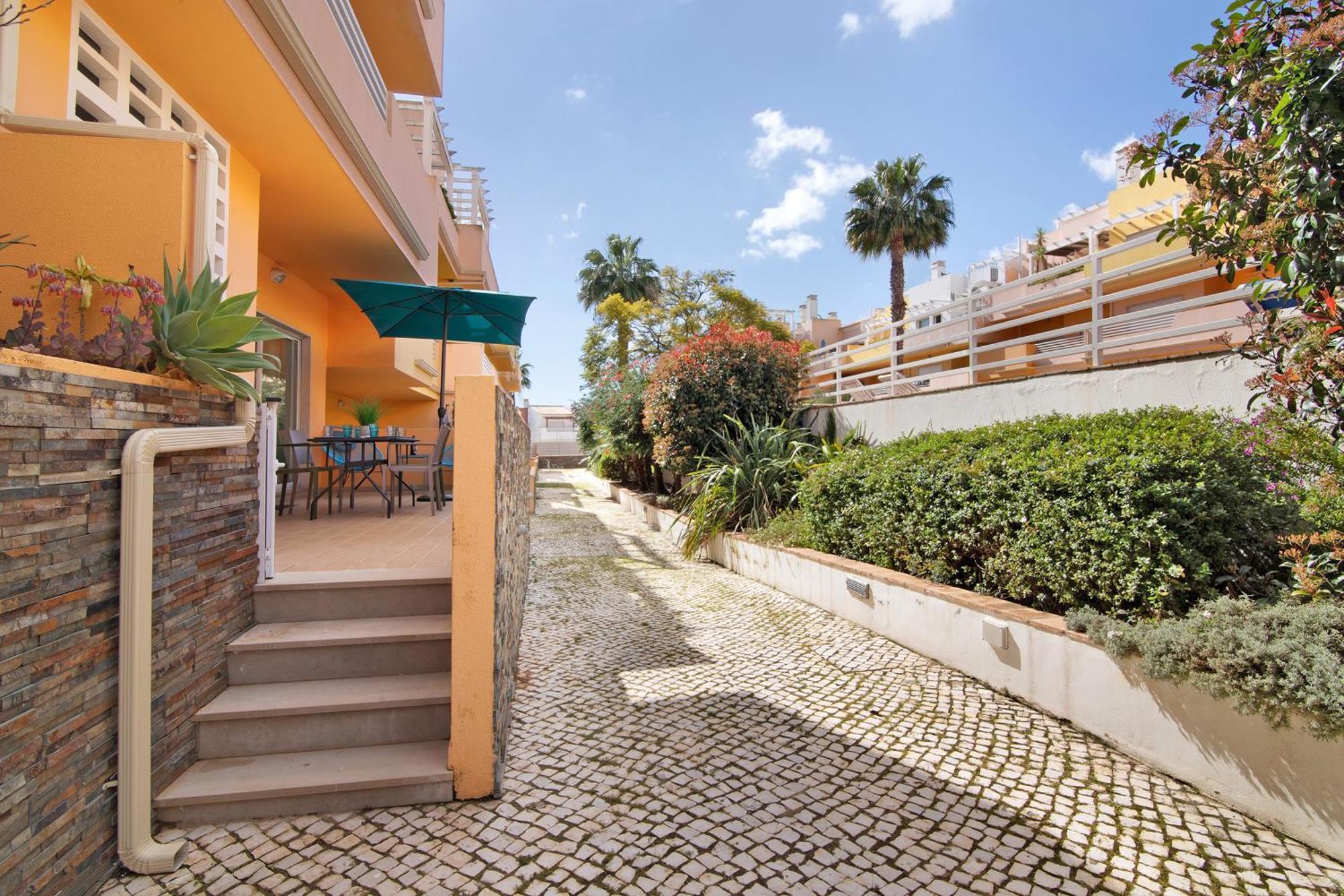 Apartamento Royal Cabanas Golf Conceicao  ภายนอก รูปภาพ
